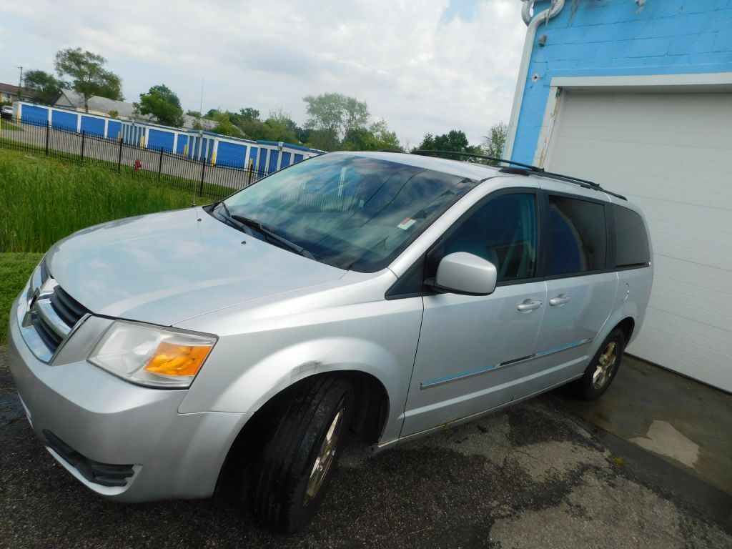 2008 DODGE Caravan