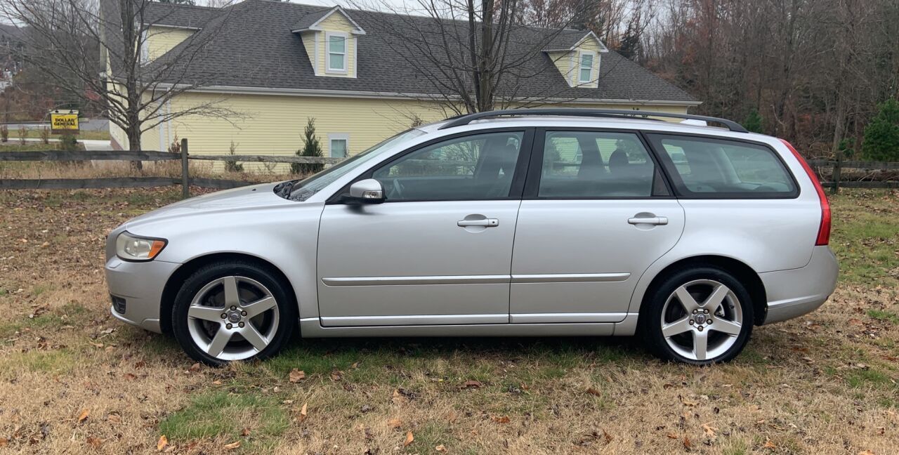 2008 VOLVO V50