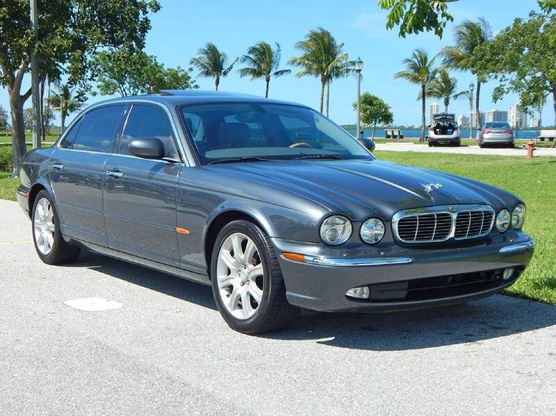 2005 JAGUAR XJ