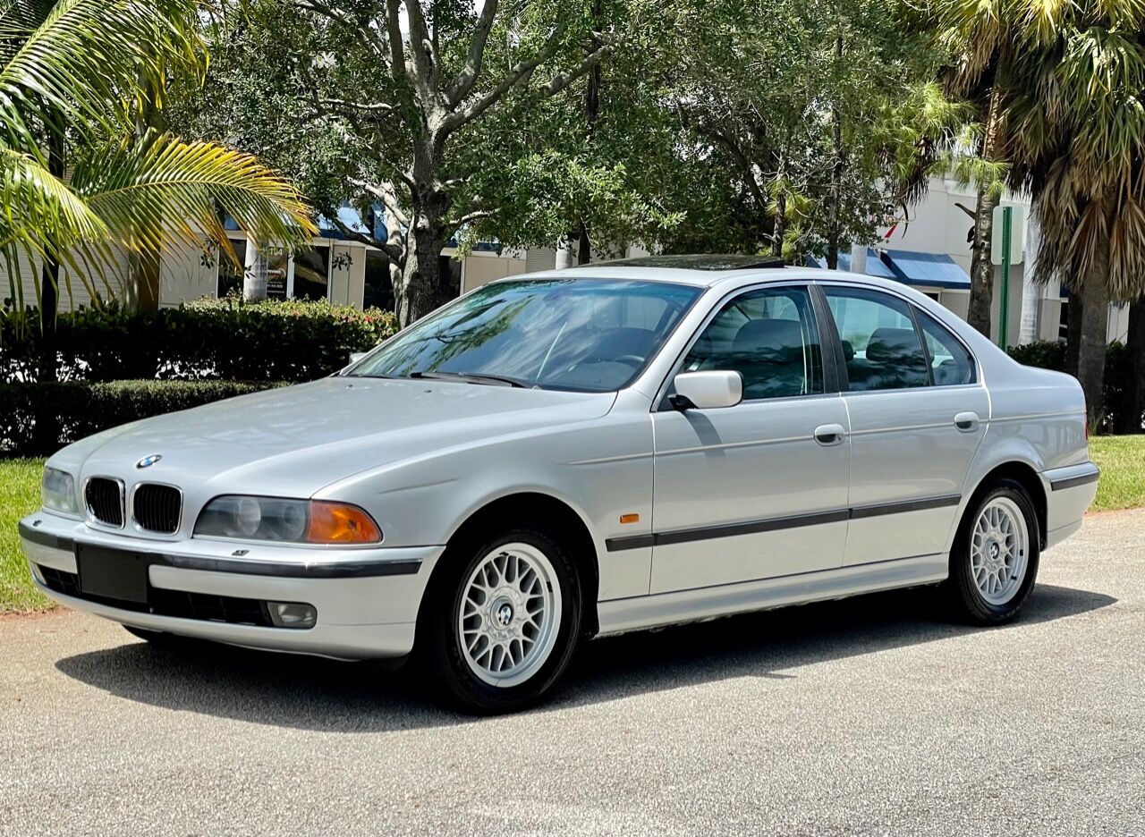 2000 BMW 5 Series
