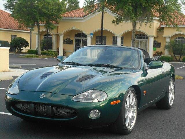 2004 JAGUAR XKR