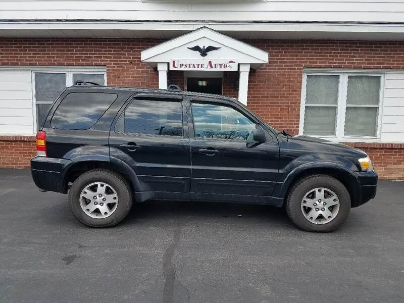 2005 FORD Escape