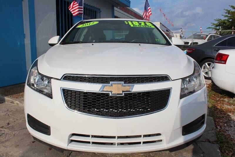 2013 CHEVROLET Cruze