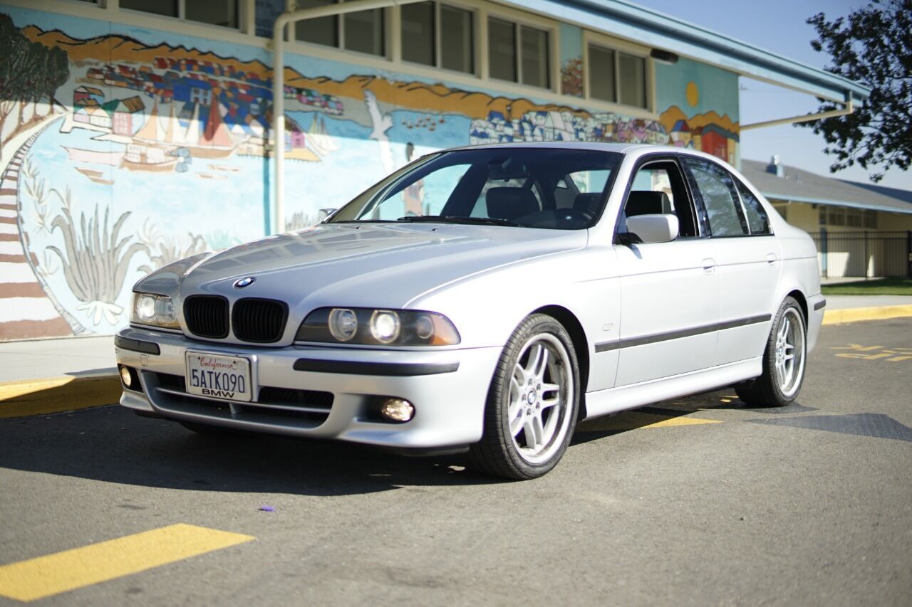 BMW 540i