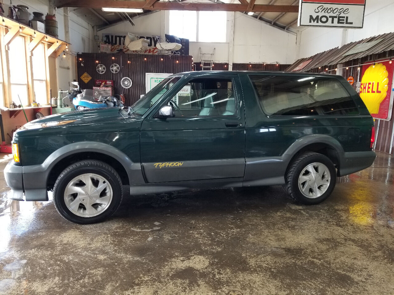 GMC Typhoon