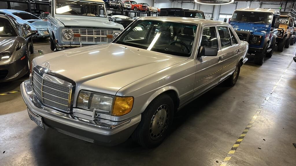 Mercedes-Benz 560