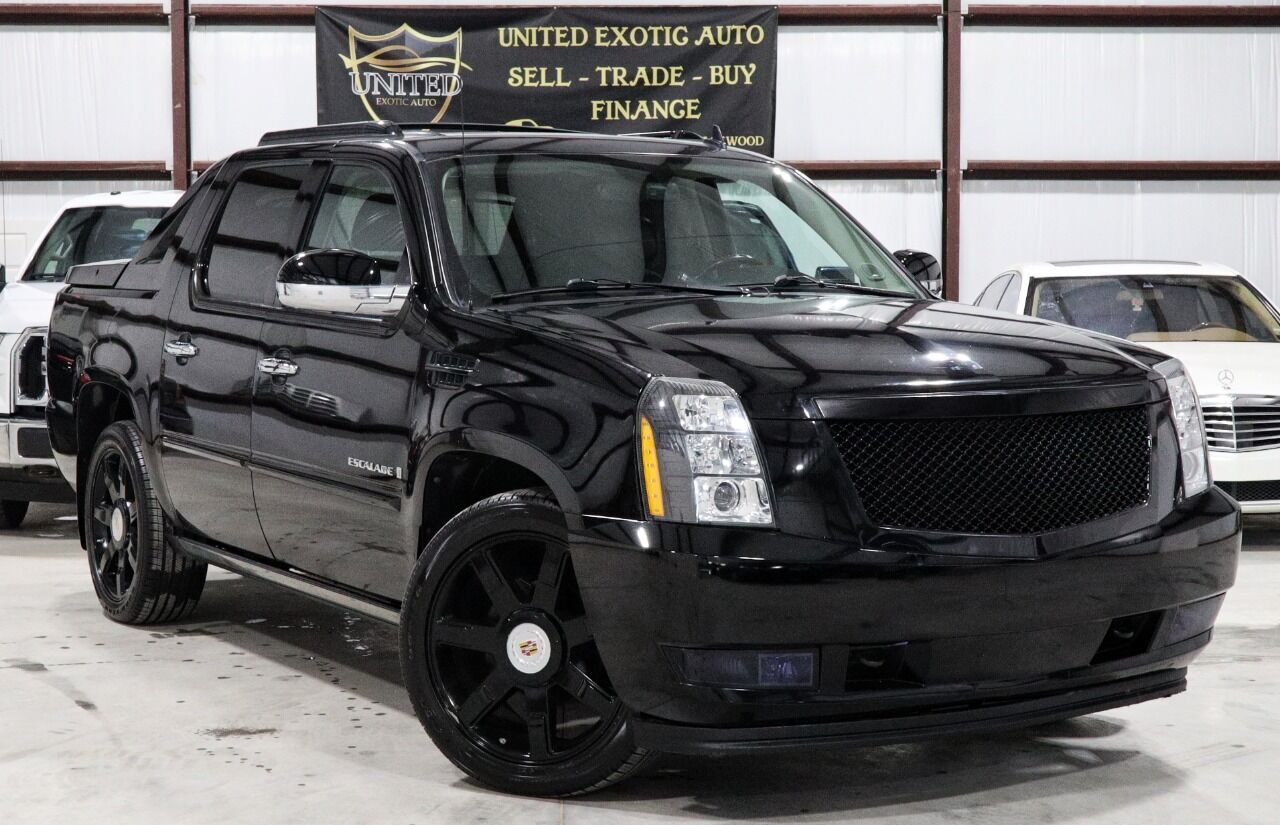 2011 CADILLAC Escalade