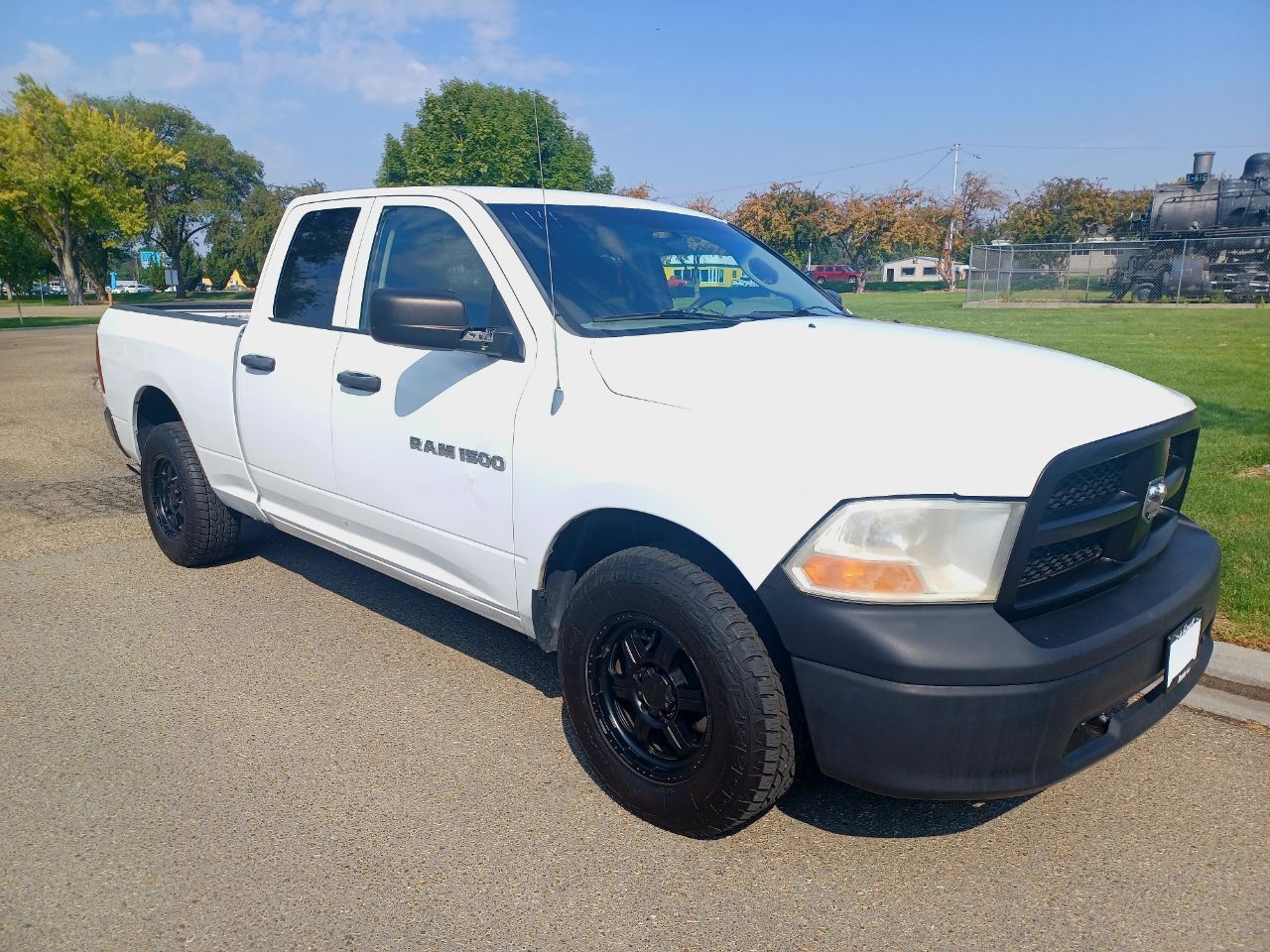 2012 DODGE Ram