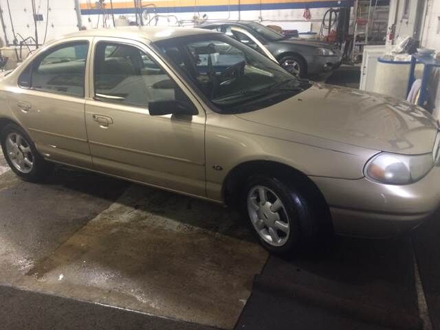 Ford Contour