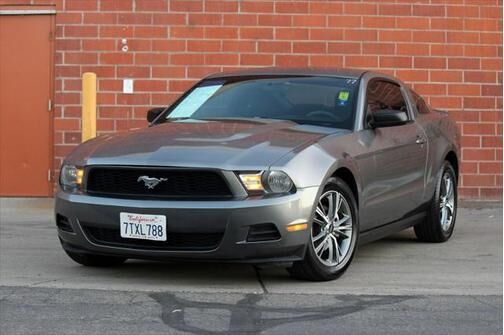 2010 FORD Mustang