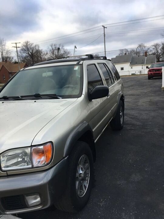 2001 NISSAN Pathfinder