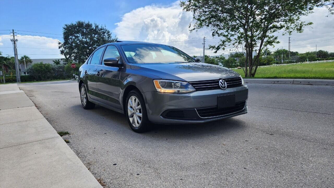 2013 VOLKSWAGEN Jetta
