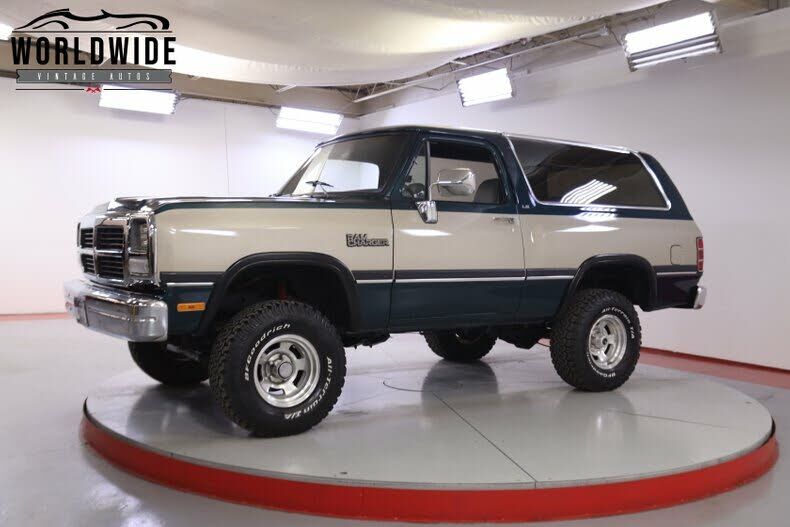 Dodge Ramcharger