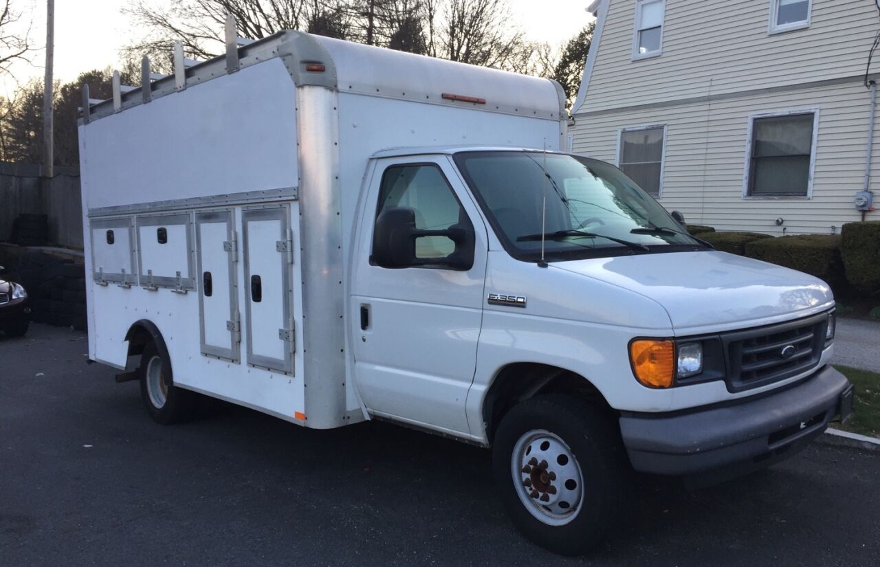 2006 FORD E-350