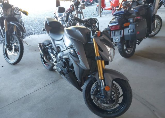 Suzuki GSX-S1000