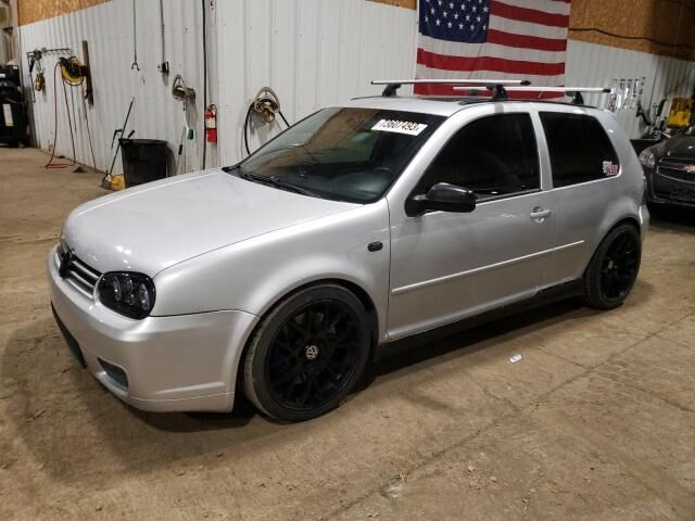 Volkswagen R32