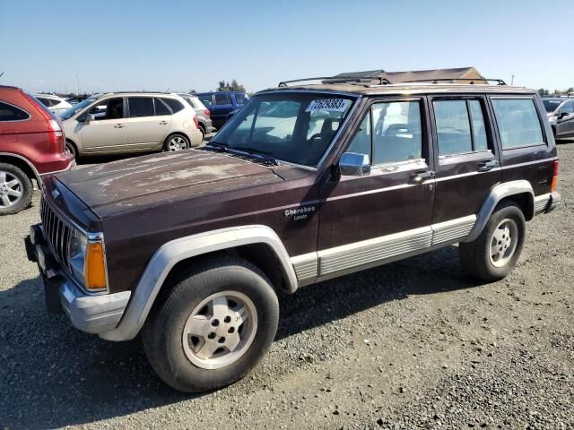 Jeep Cherokee