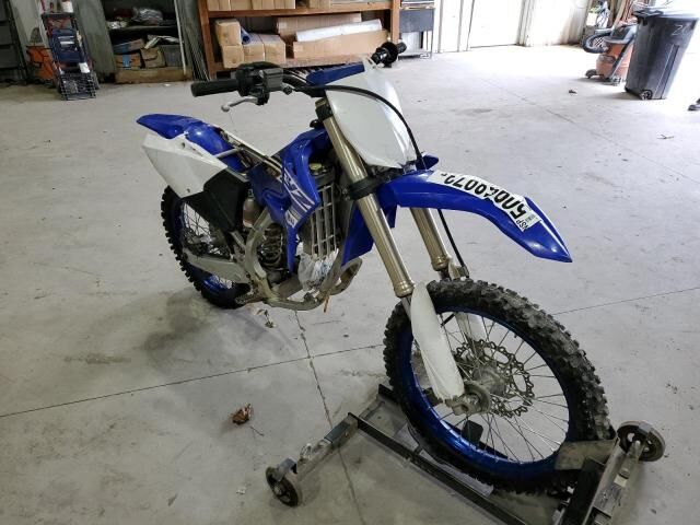 YAMAHA