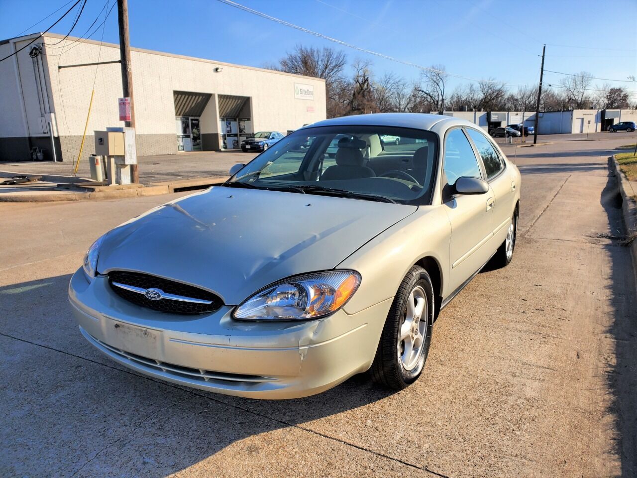 2003 FORD Taurus