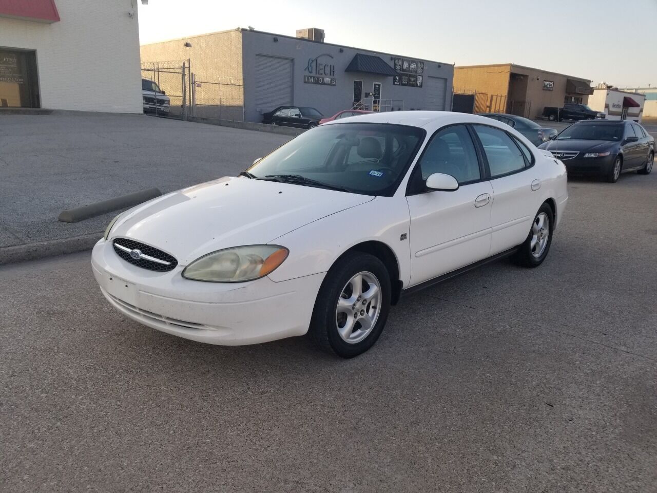 2003 FORD Taurus