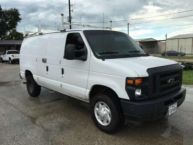 2008 FORD E-350