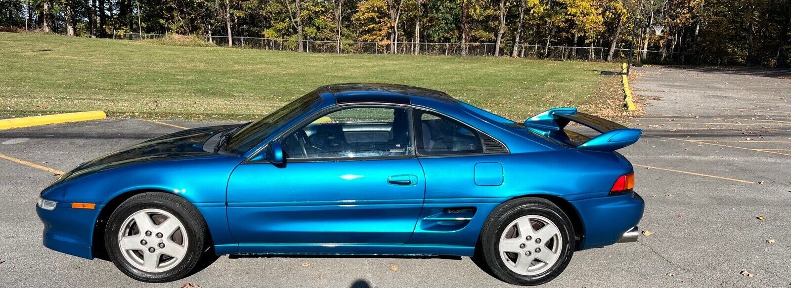 Toyota MR2