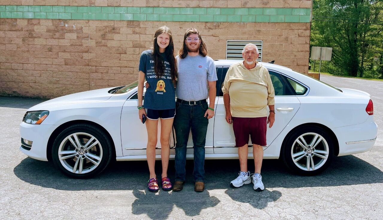 2013 VOLKSWAGEN Passat