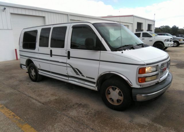 GMC Savana