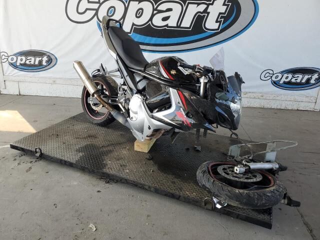 Suzuki GSX650F