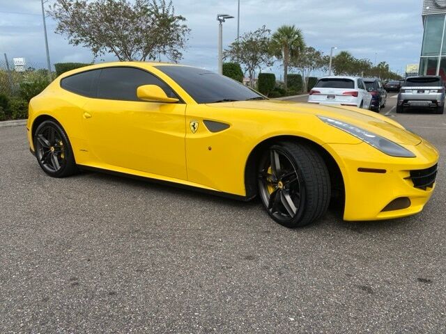 Ferrari FF