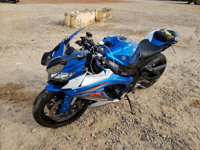 Suzuki GSX-R750