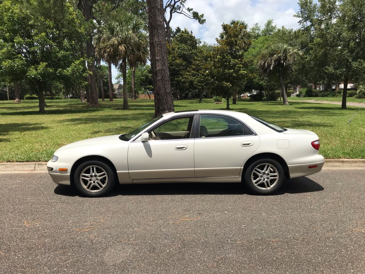 Mazda Millenia