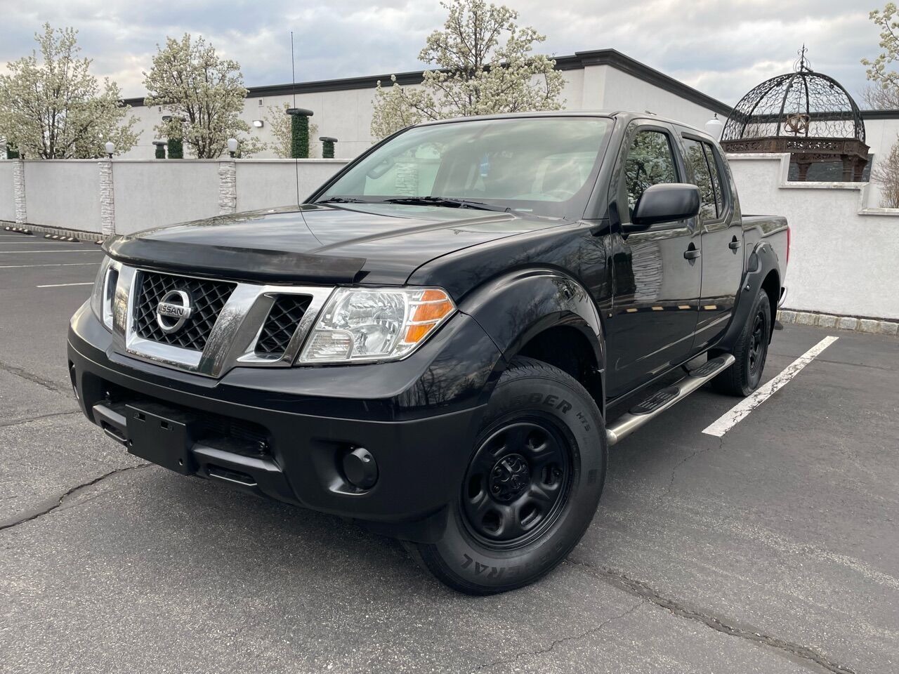 2012 NISSAN Frontier