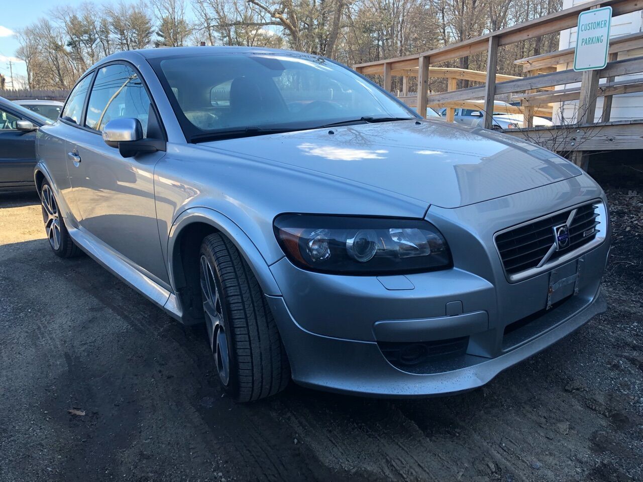 VOLVO
