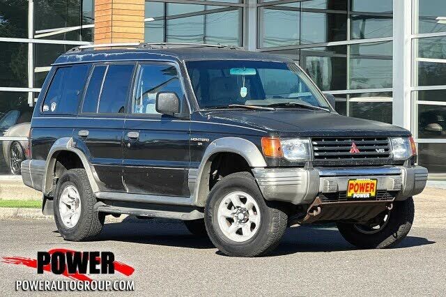 Mitsubishi Montero