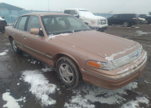 Ford Crown Victoria