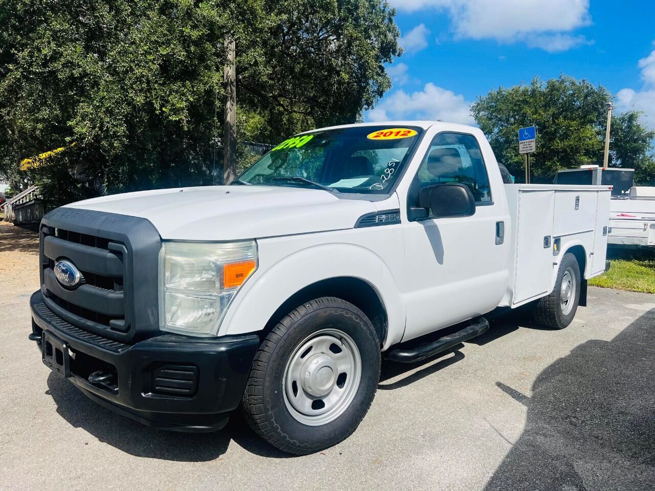 2012 FORD F-350