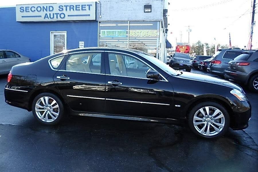 Infiniti M45