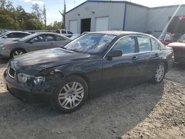 BMW 745i