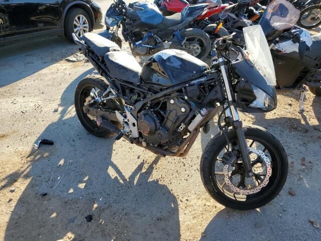Honda CBR500