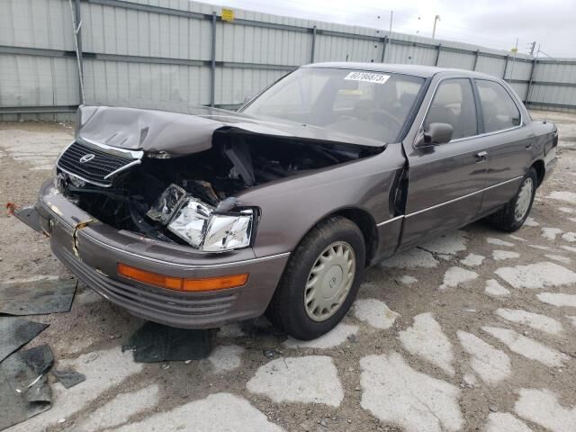 Lexus LS