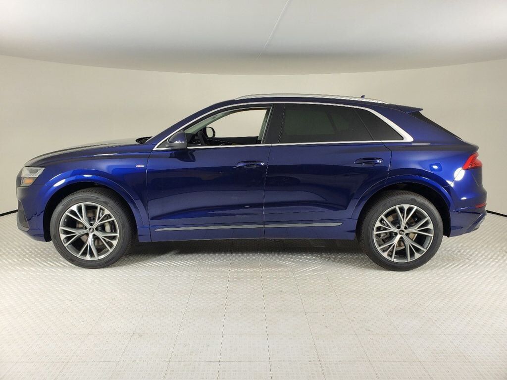 2023 Audi Q8