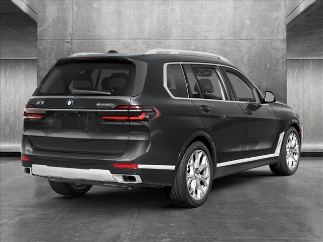 2024 BMW X7