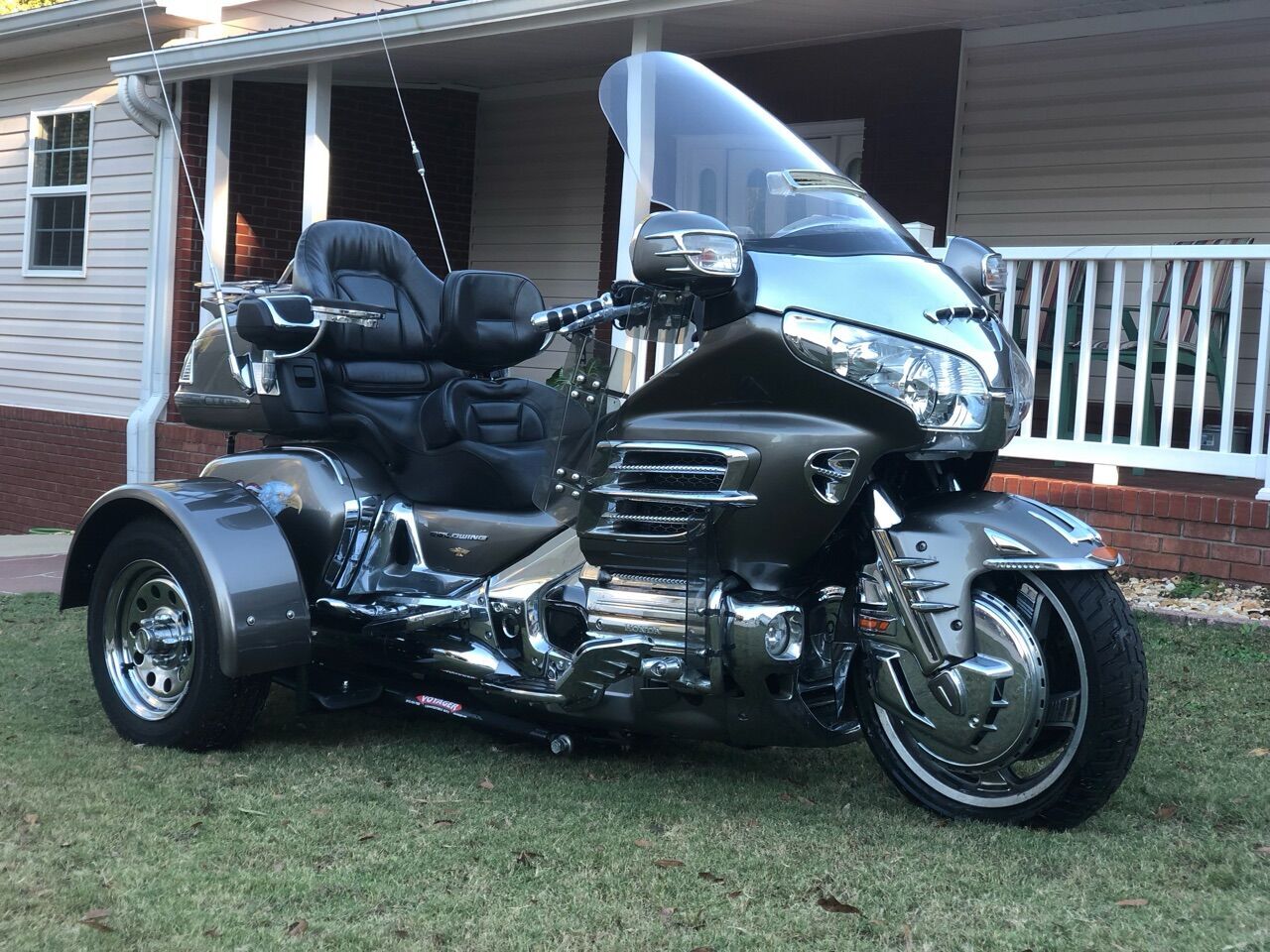 2006 HONDA GL1800