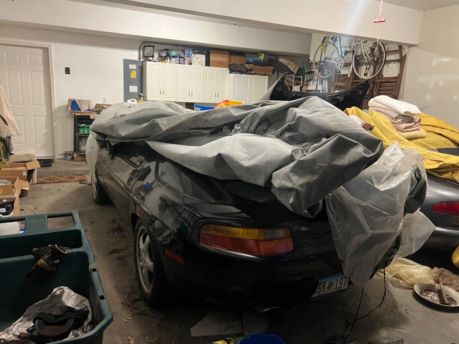 PORSCHE