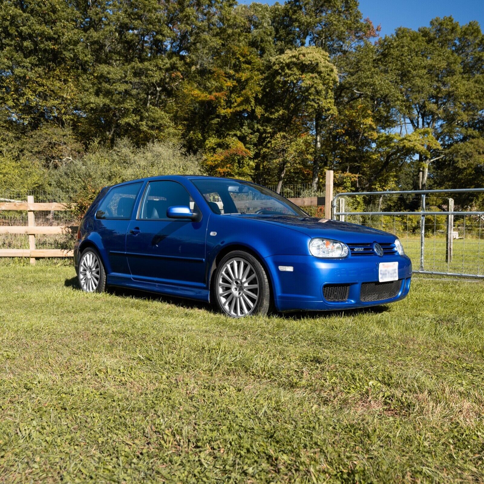 Volkswagen R32
