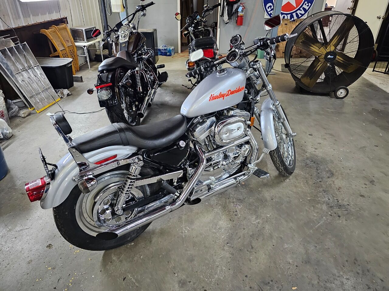 1999 HARLEY DAVIDSON Sportster 883 Custom