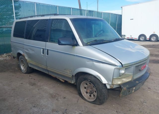 GMC Safari