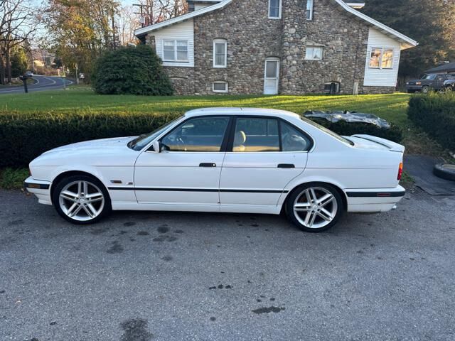 BMW 540i