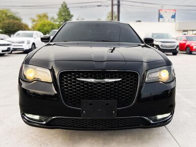 2018 CHRYSLER 300 - VIN Decoder